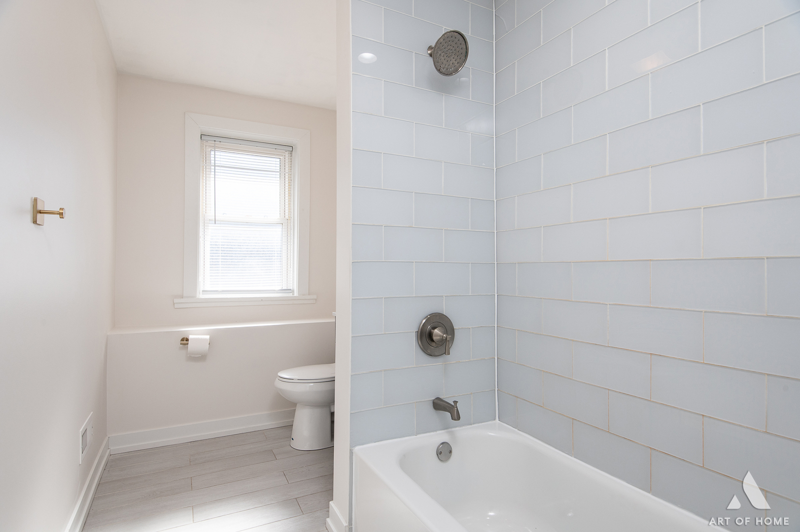 1409 S 2nd Avenue, Maywood, IL 60153