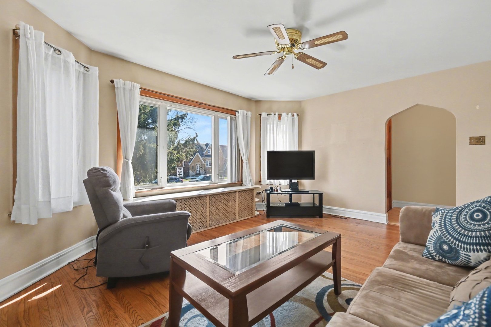 3836 Home Avenue, Berwyn, IL 60402