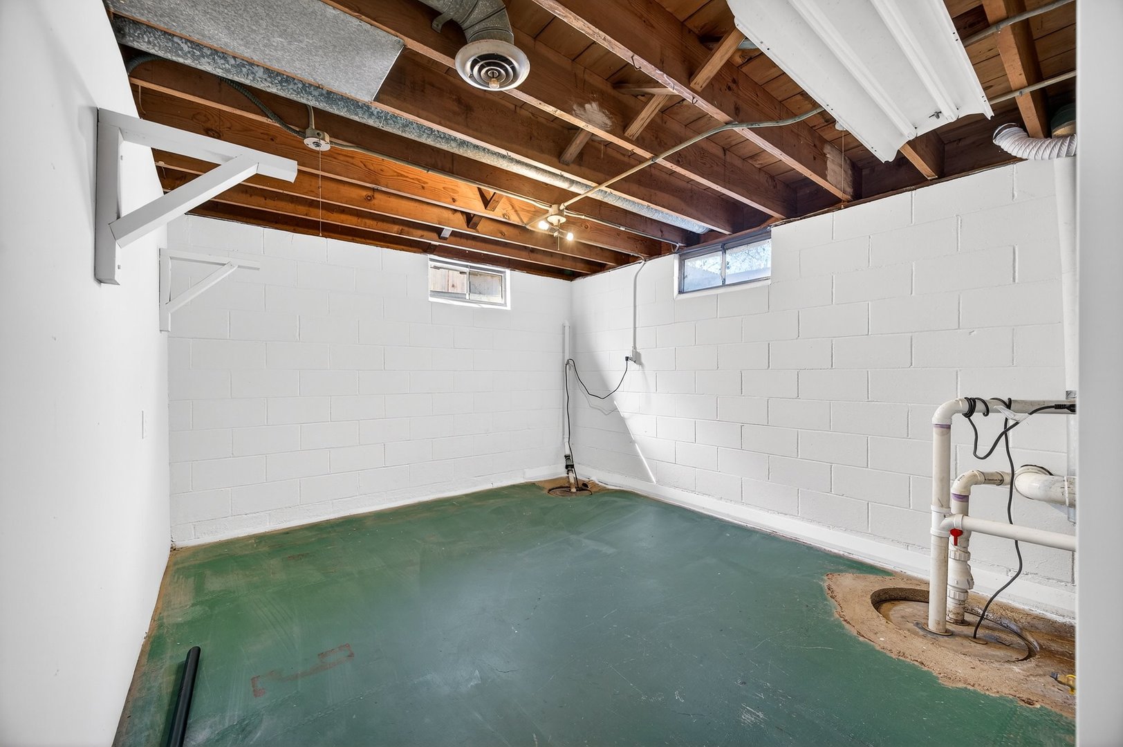 816 W College Avenue, Normal, IL 61761