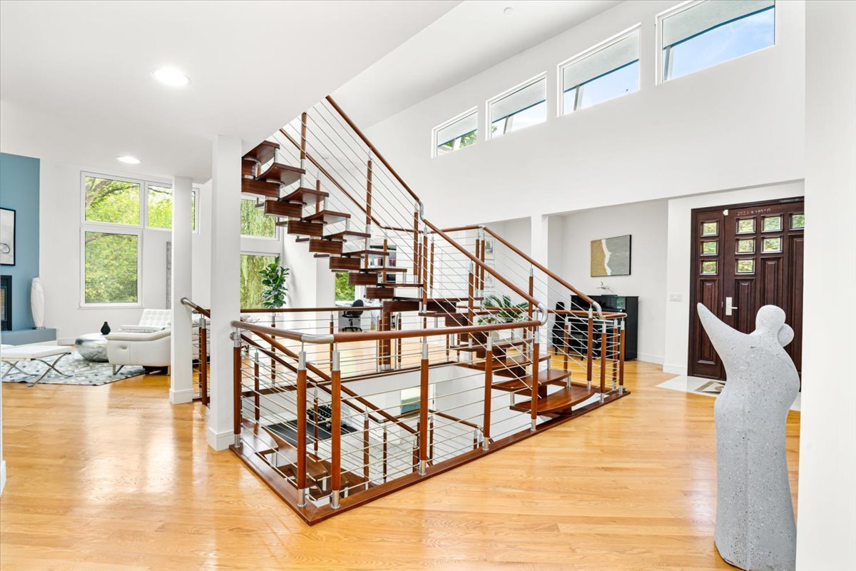 21846 N Hickory Hill Drive, Kildeer, IL 60047