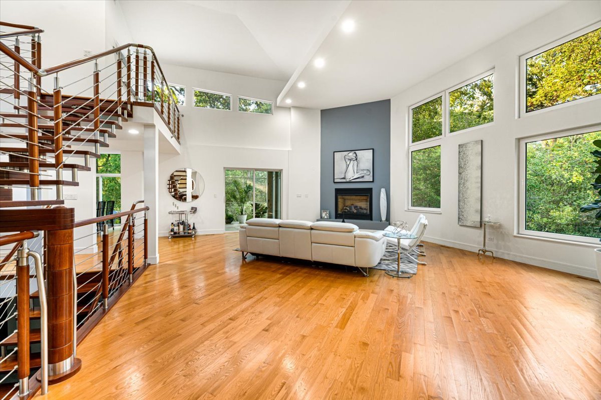 21846 N Hickory Hill Drive, Kildeer, IL 60047