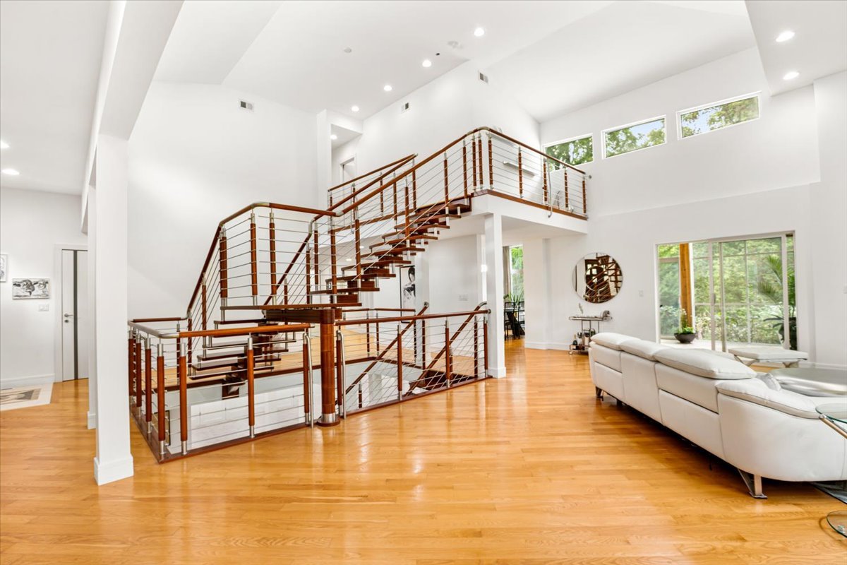 21846 N Hickory Hill Drive, Kildeer, IL 60047