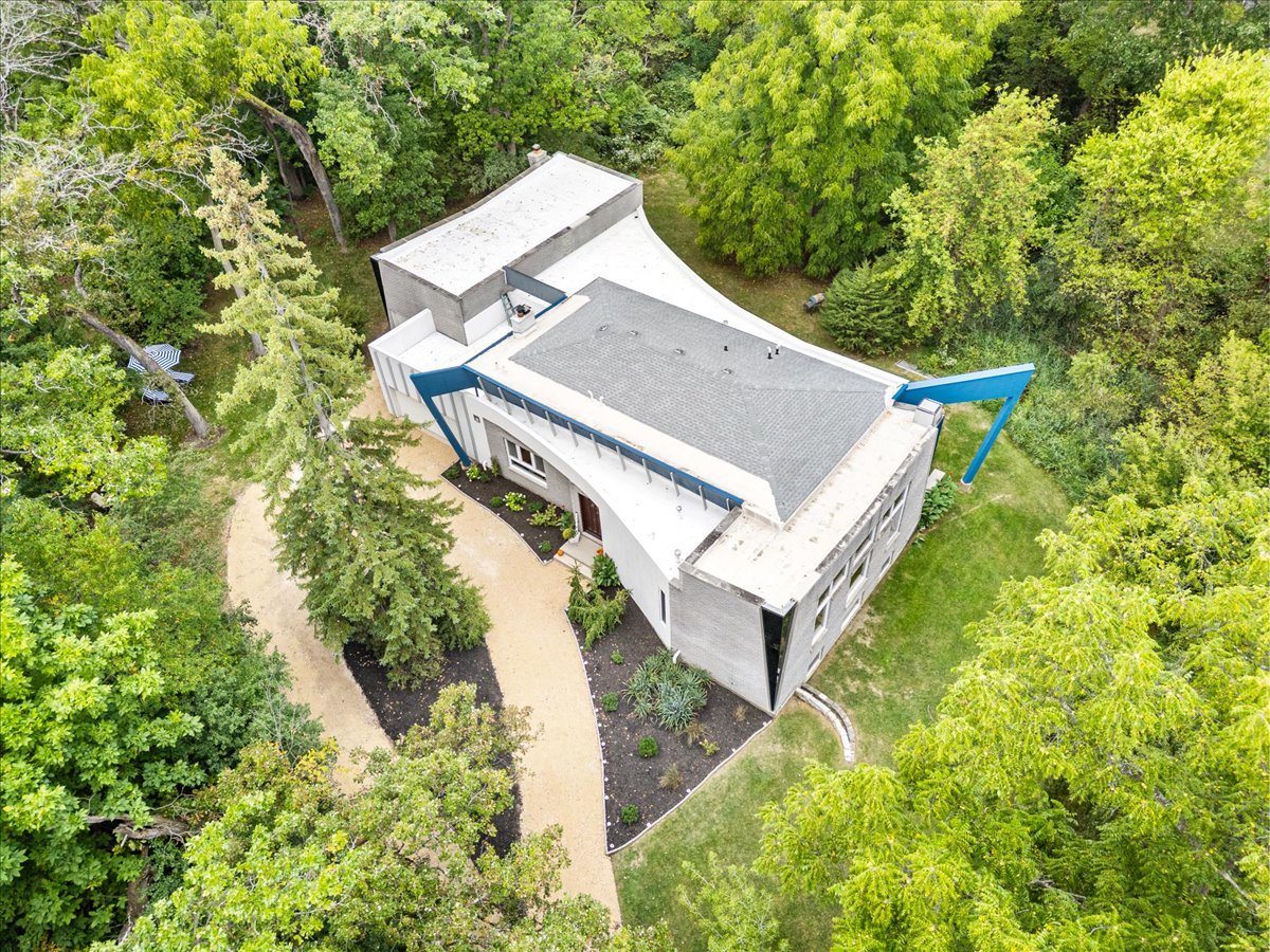 21846 N Hickory Hill Drive, Kildeer, IL 60047