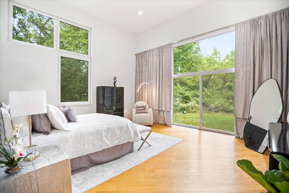 21846 N Hickory Hill Drive, Kildeer, IL 60047