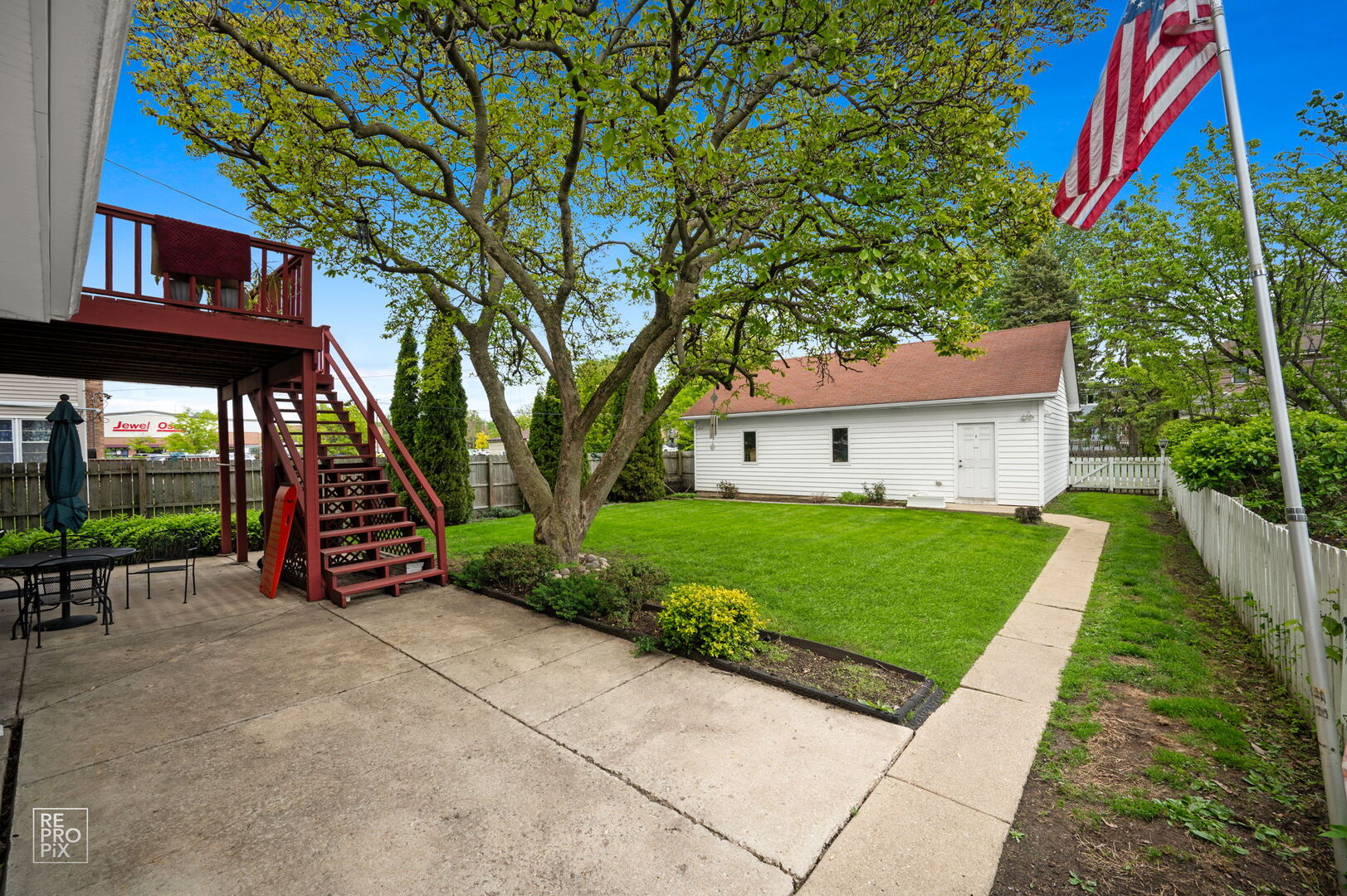 840 N Center Street, Naperville, IL 60563