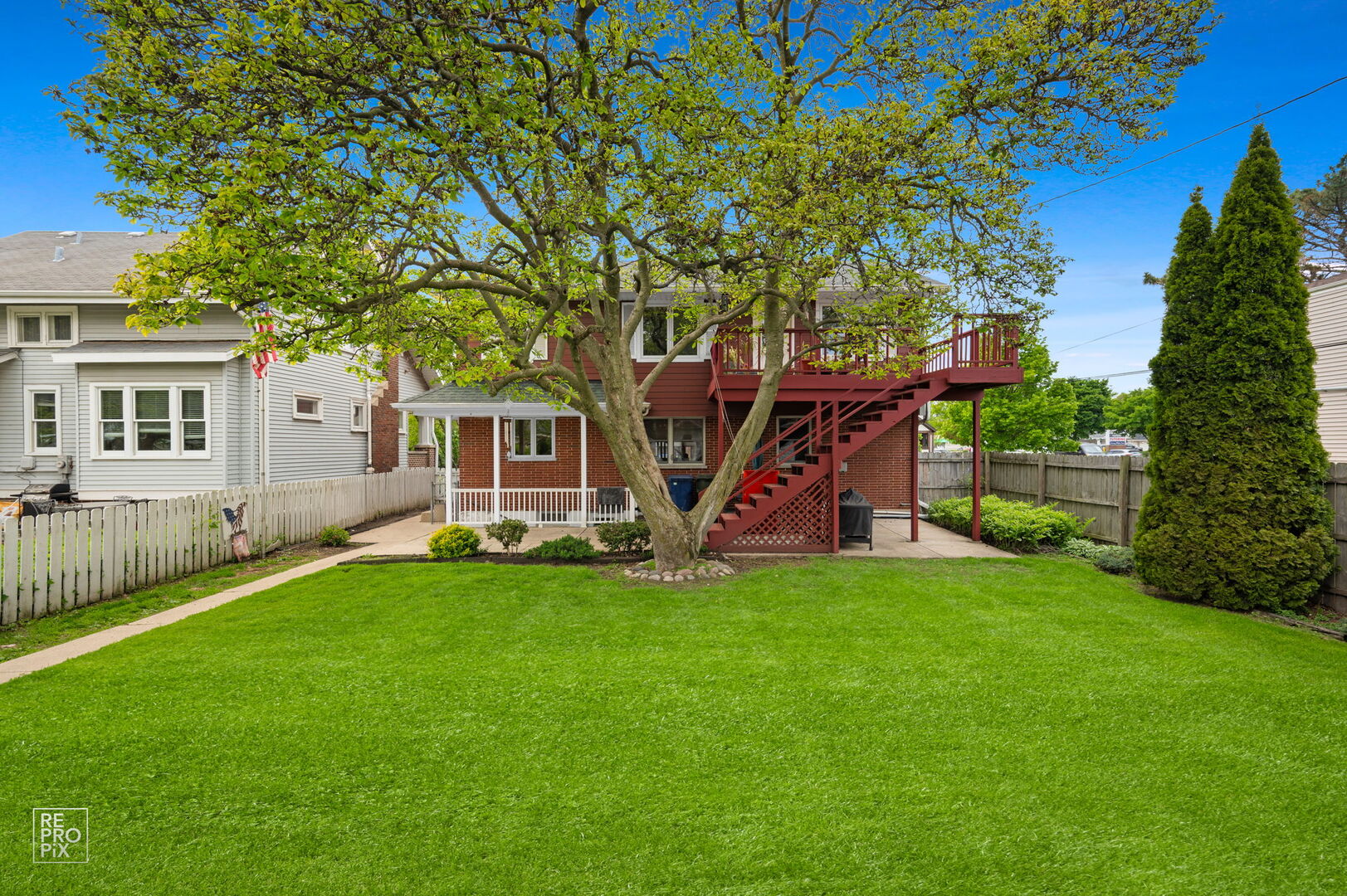 840 N Center Street, Naperville, IL 60563