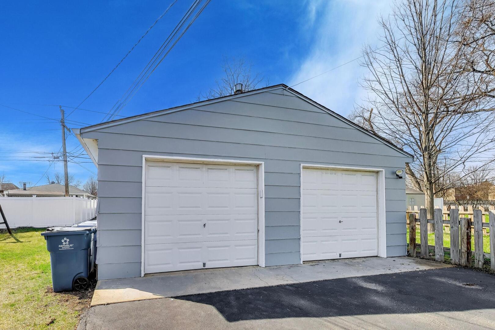 314 N Owen Street, Mount Prospect, IL 60056