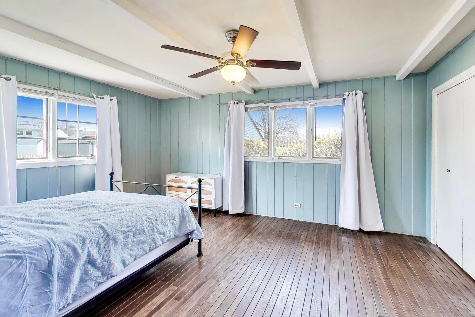 314 N Owen Street, Mount Prospect, IL 60056