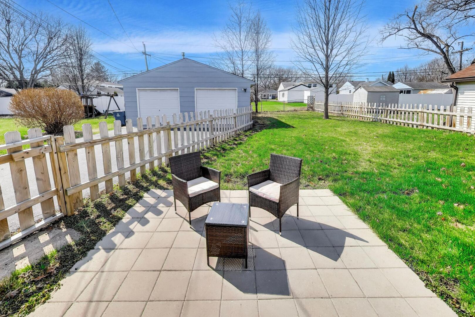 314 N Owen Street, Mount Prospect, IL 60056