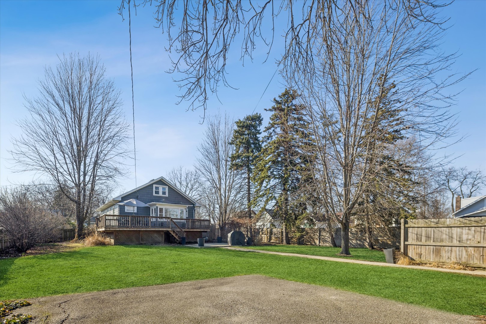 293 N Illinois Street, Elmhurst, IL 60126