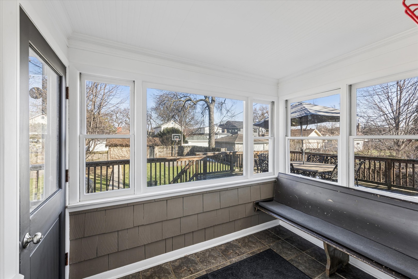 293 N Illinois Street, Elmhurst, IL 60126