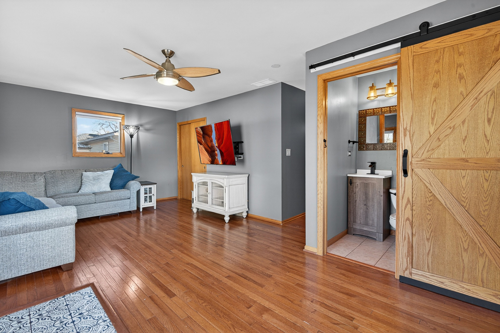 2308 Park Street, Rolling Meadows, IL 60008