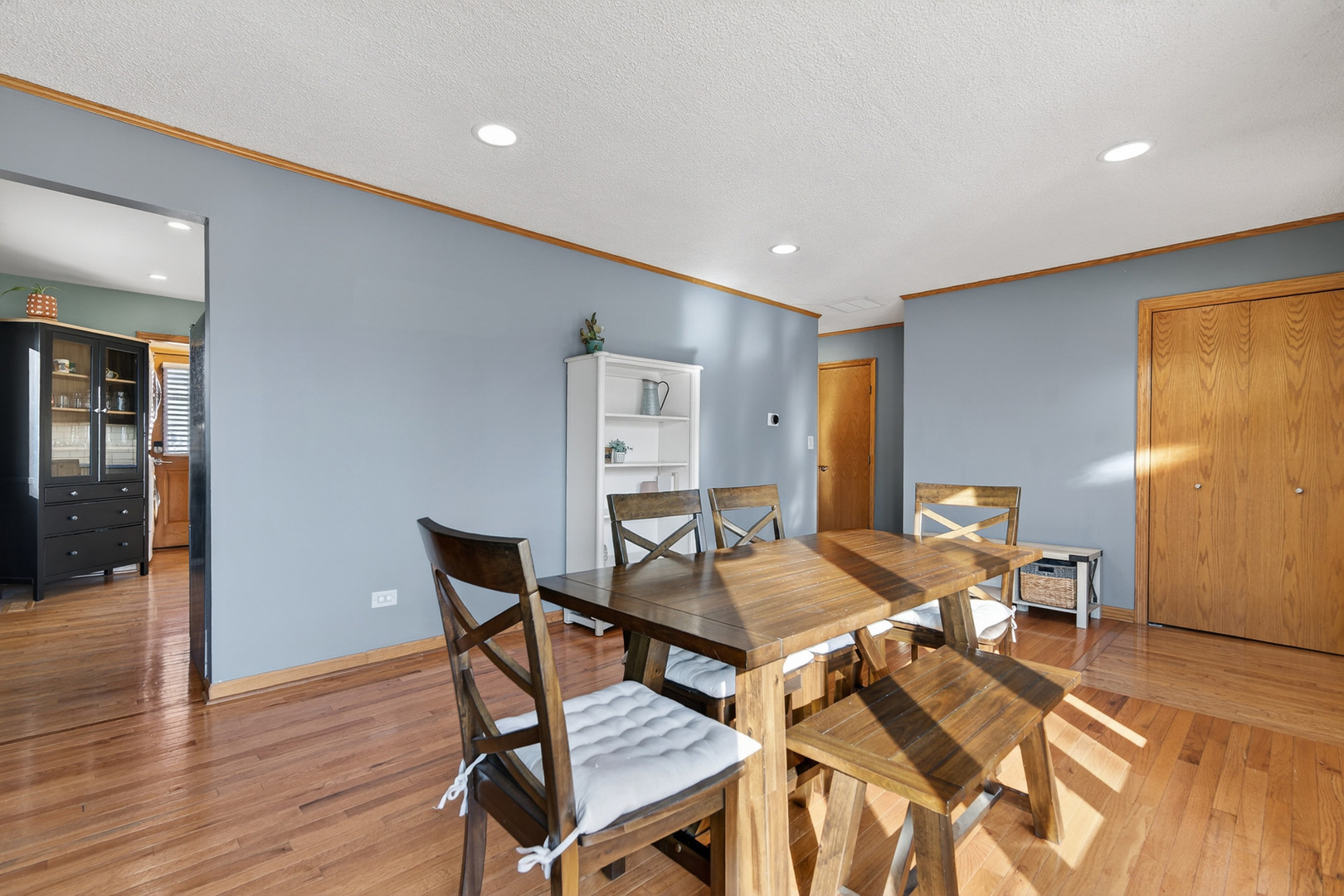 2308 Park Street, Rolling Meadows, IL 60008