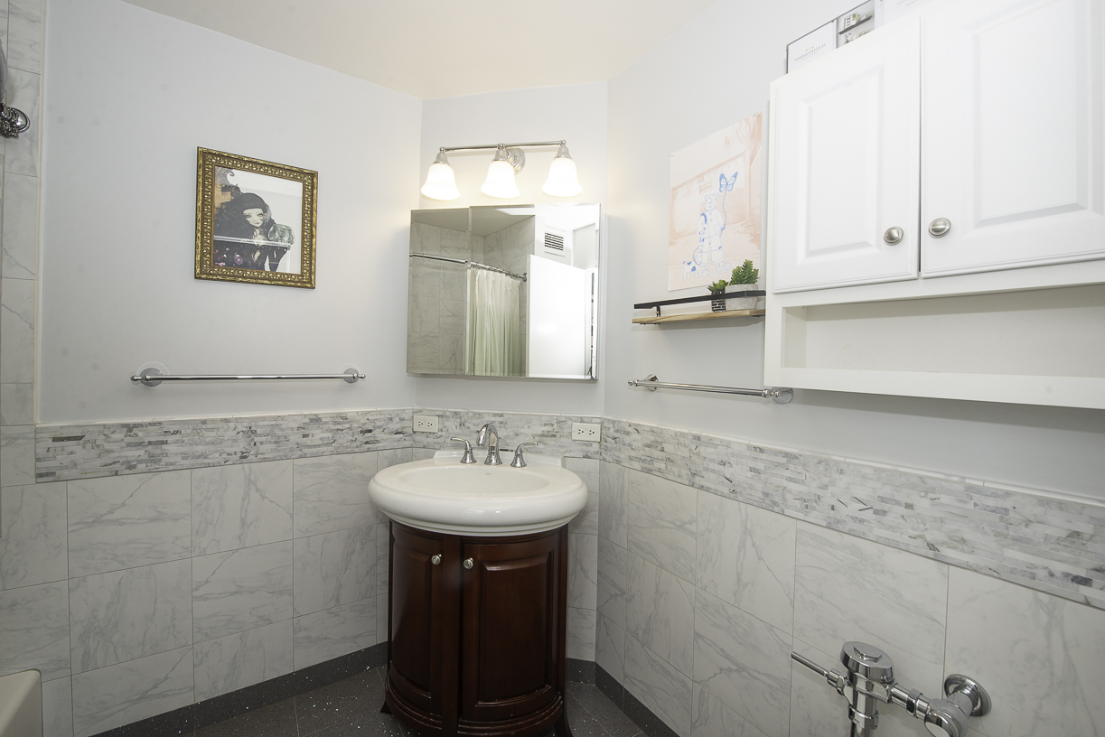 5801 N SHERIDAN Road #18C, Chicago, IL 60660