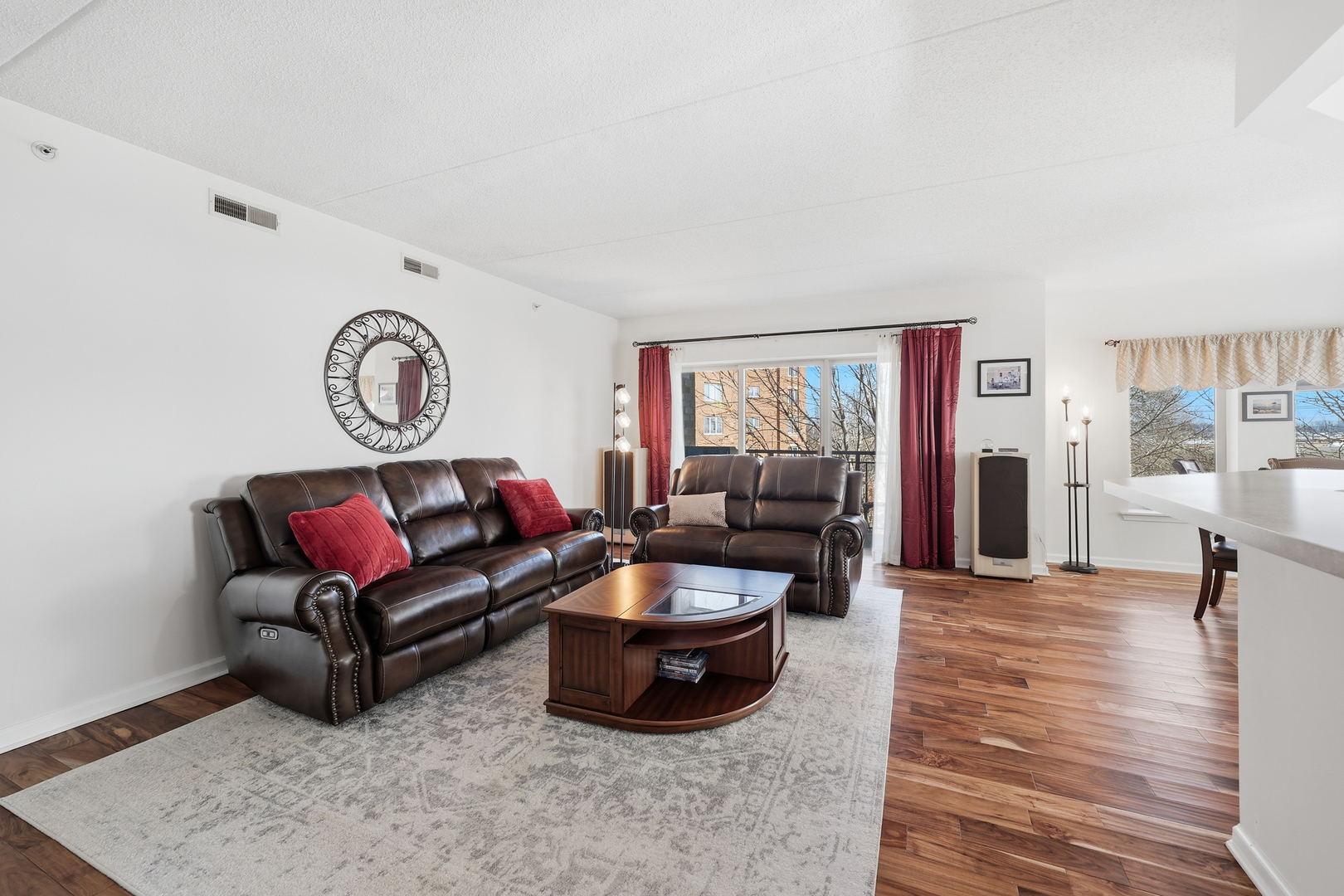 Elk Grove Village, IL 60007