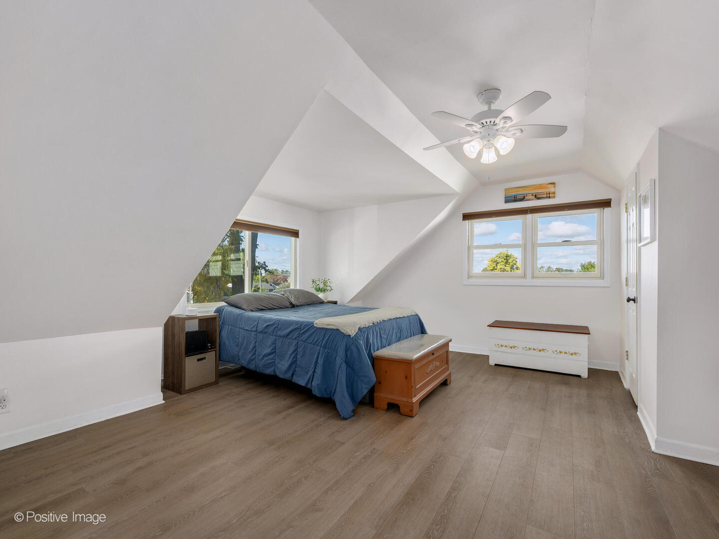 875 S York Street, Elmhurst, IL 60126