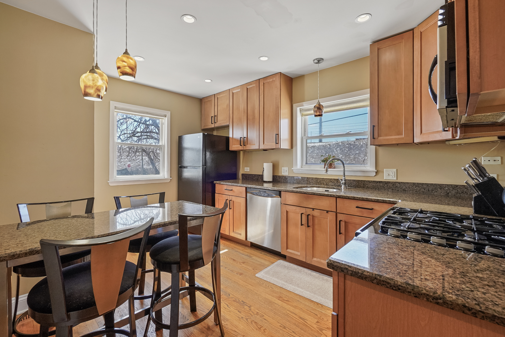 5949 School Street, Berkeley, IL 60163