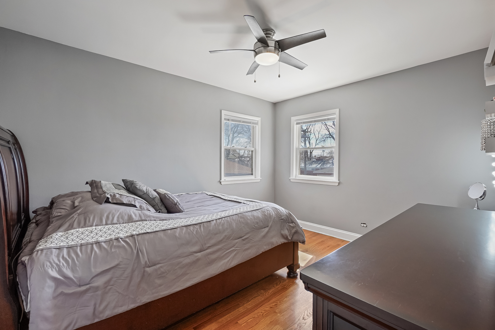 5949 School Street, Berkeley, IL 60163