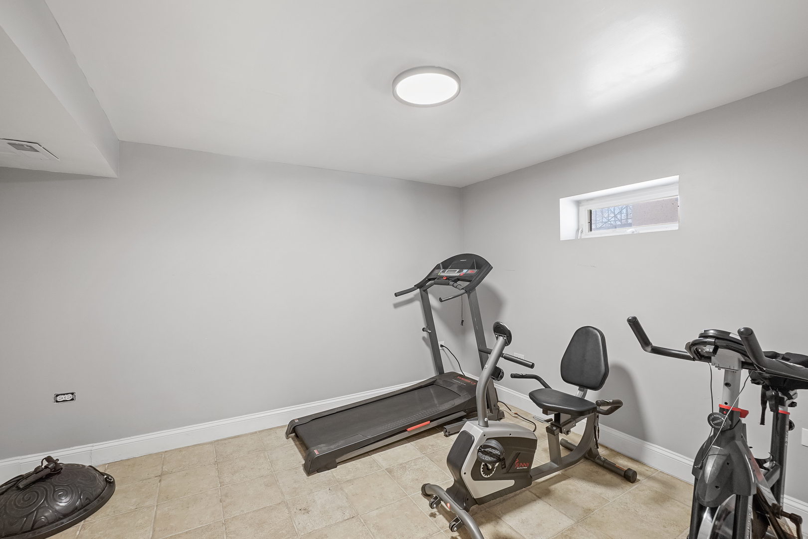 5949 School Street, Berkeley, IL 60163