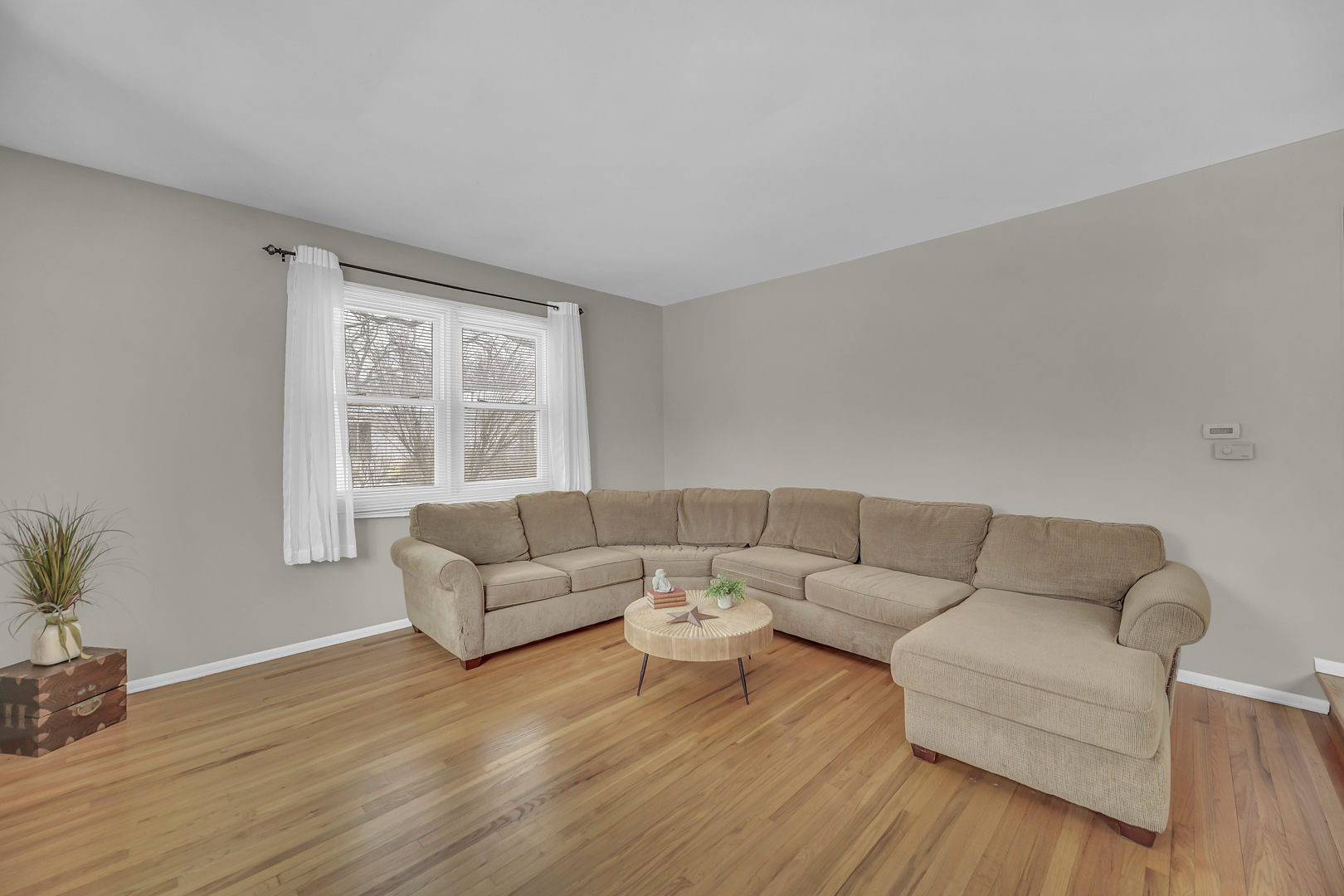 1129 N Cumberland Circle, McHenry, IL 60050