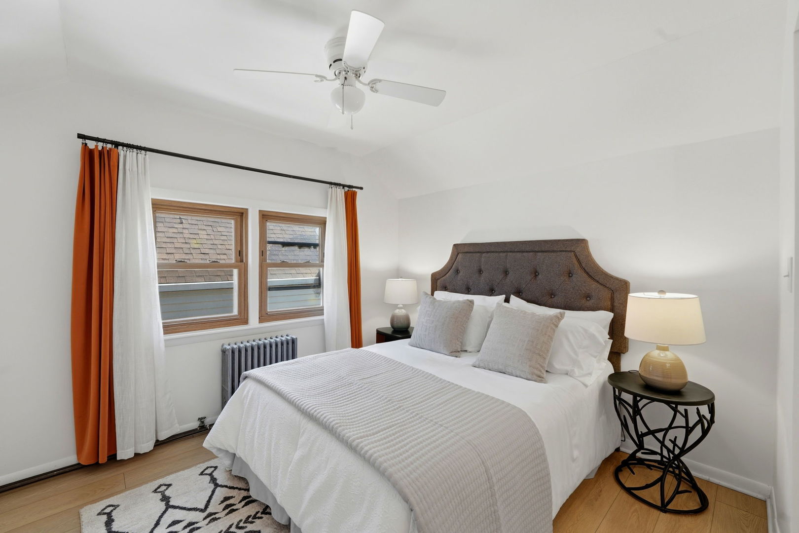 5021 W BERENICE Avenue, Chicago, IL 60641