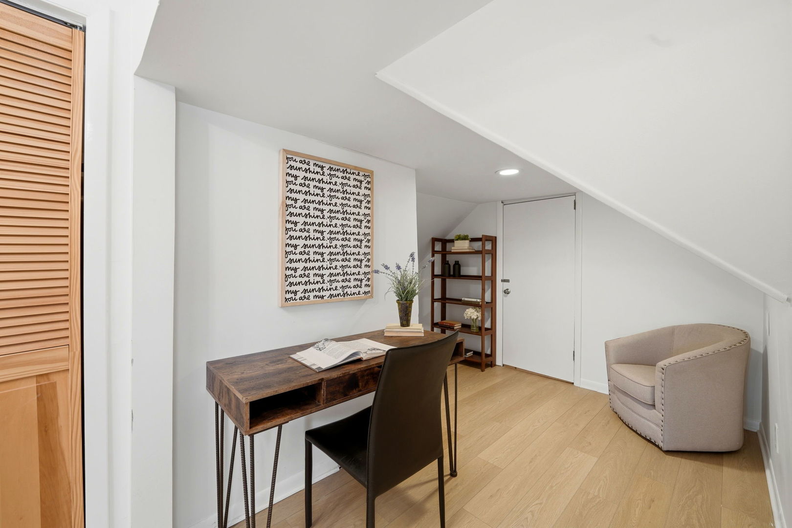 5021 W BERENICE Avenue, Chicago, IL 60641