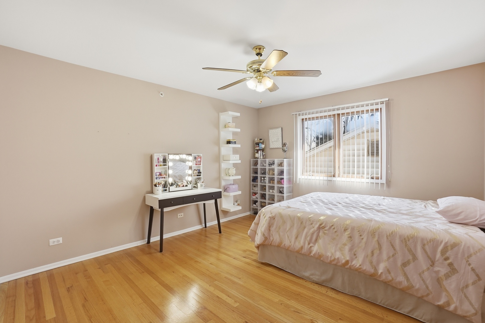 5905 Superior Street, Berkeley, IL 60163