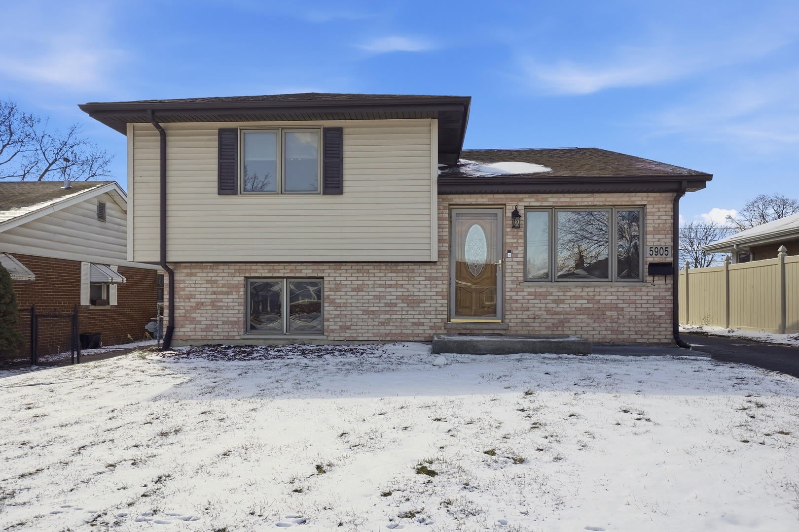 5905 Superior Street, Berkeley, IL 60163