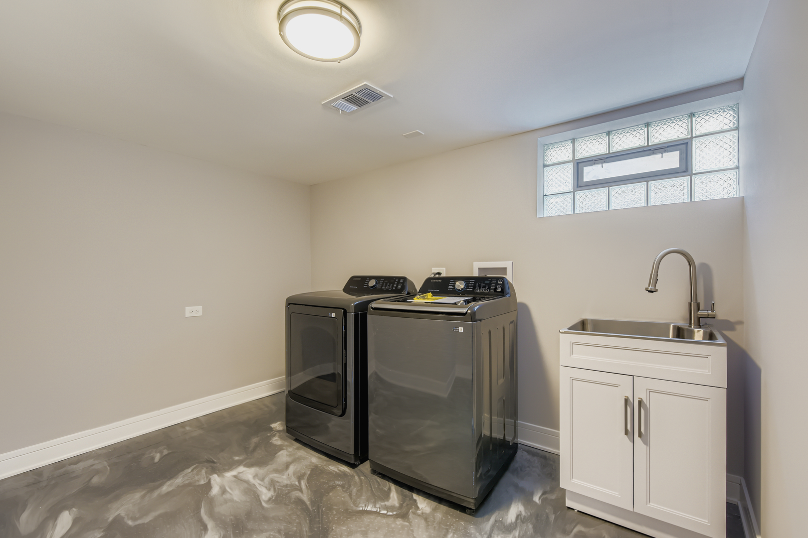 1918 W 108th Place, Chicago, IL 60643