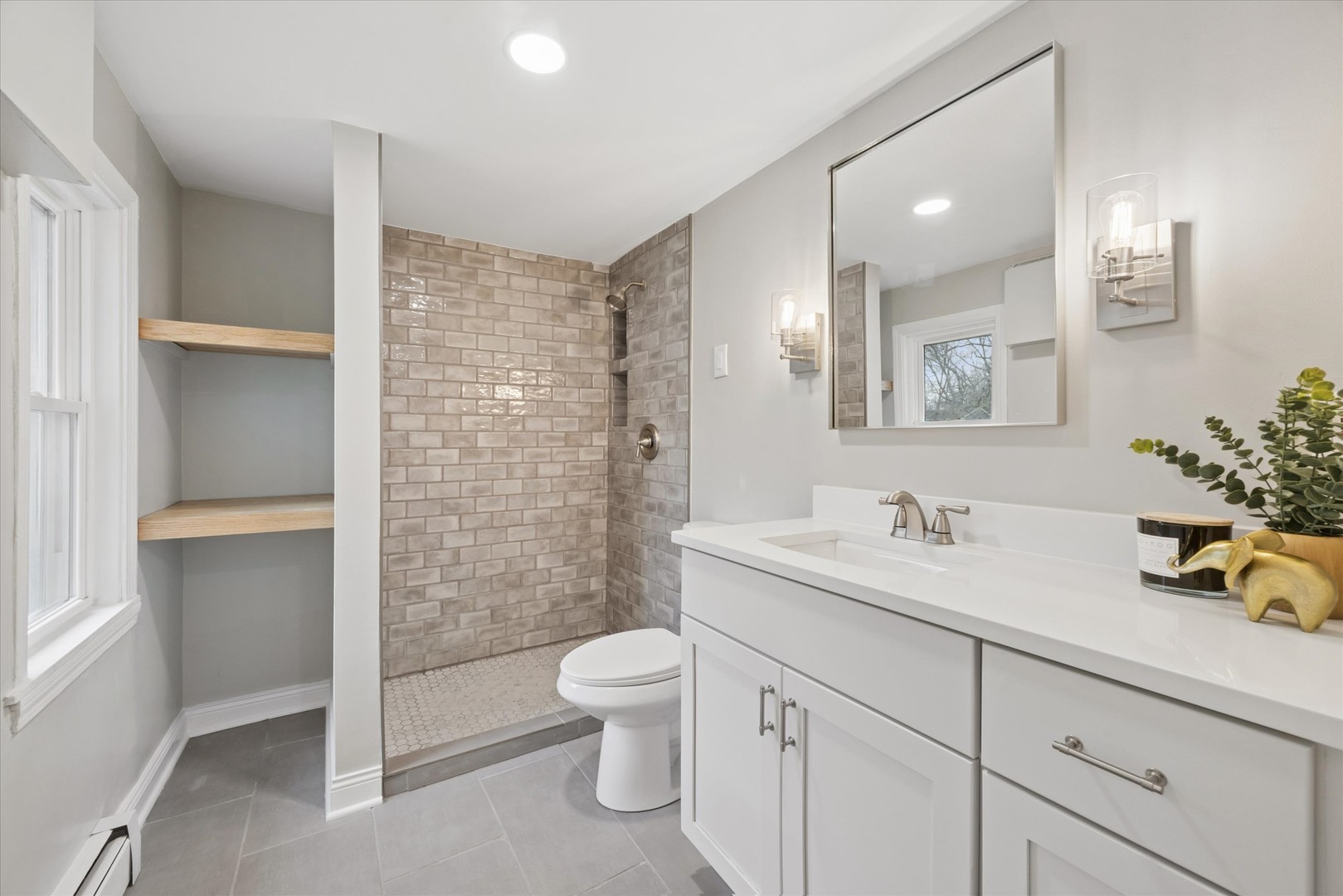 806 Walnut Street, Batavia, IL 60510