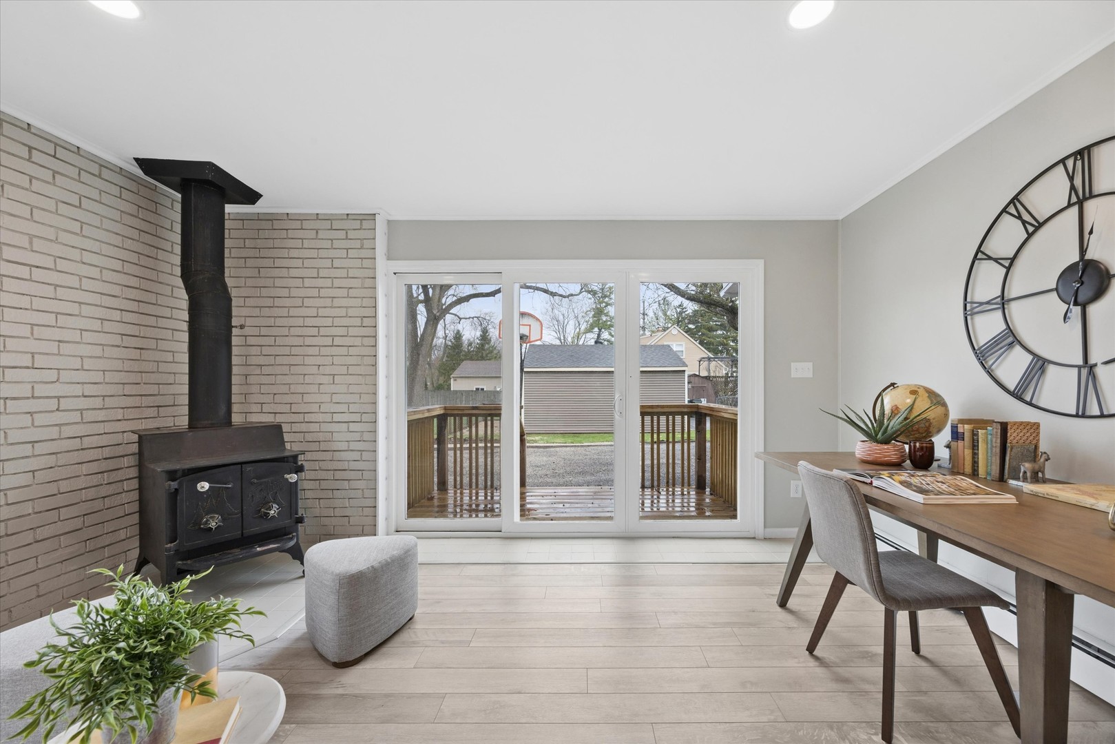 806 Walnut Street, Batavia, IL 60510