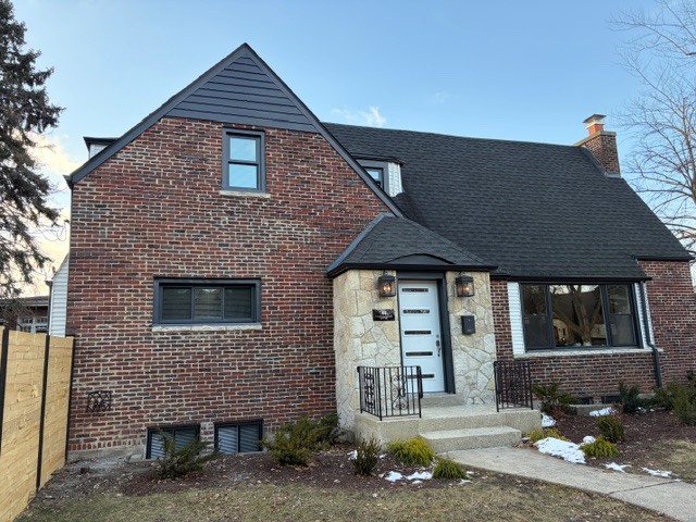 9001 S Claremont Avenue, Chicago, IL 60643