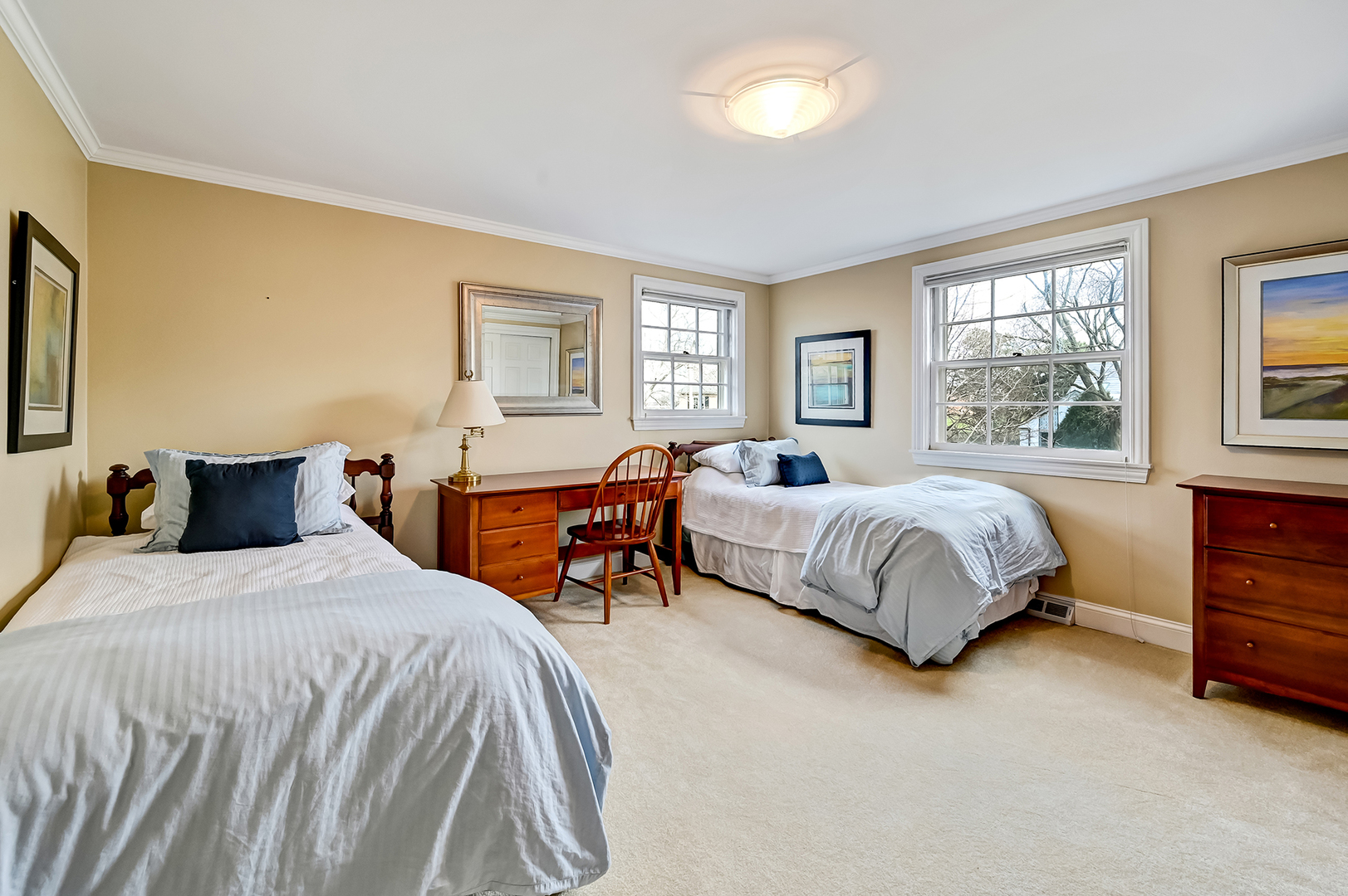 629 Courtland Circle, Western Springs, IL 60558