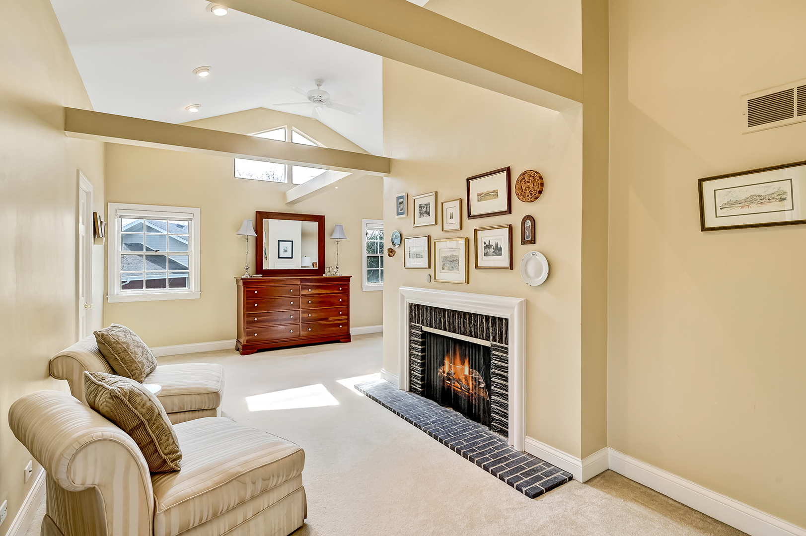 629 Courtland Circle, Western Springs, IL 60558