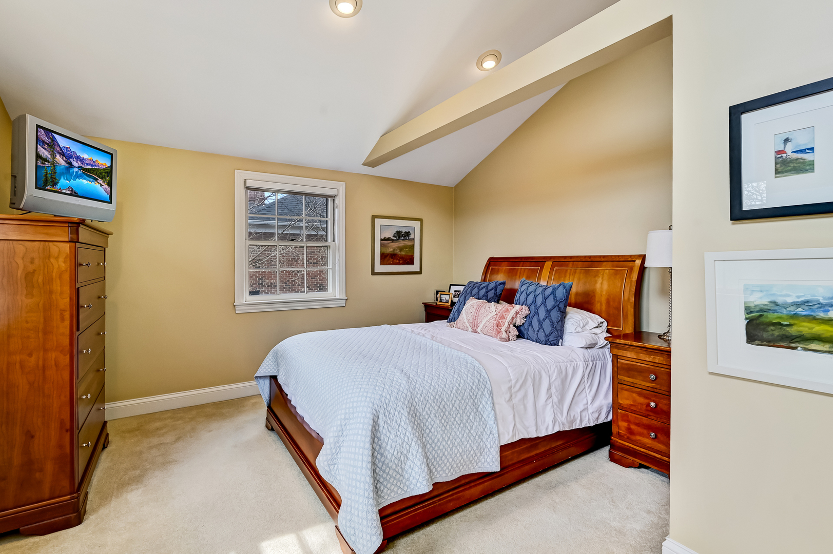 629 Courtland Circle, Western Springs, IL 60558