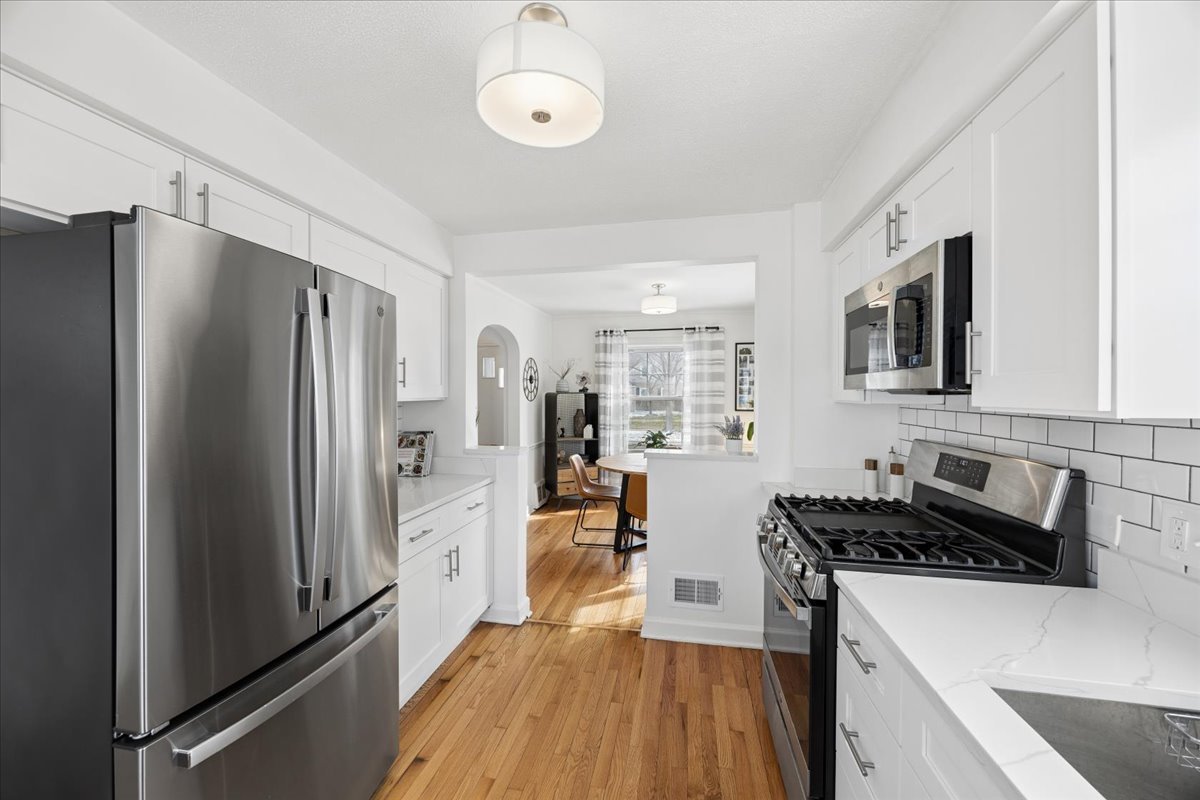 1226 Highridge Parkway, Westchester, IL 60154