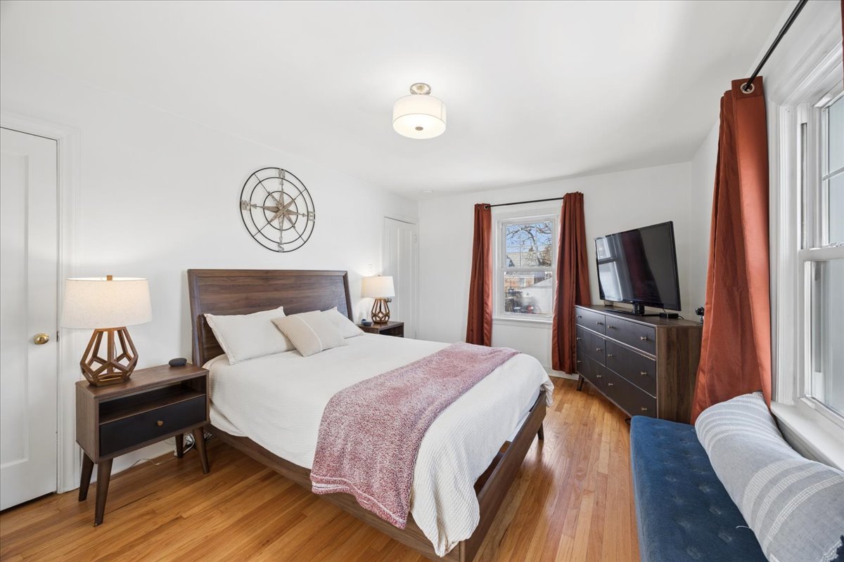 1226 Highridge Parkway, Westchester, IL 60154