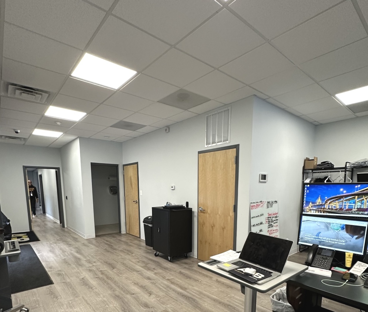 2445 W 71st Street, Chicago, IL 60629