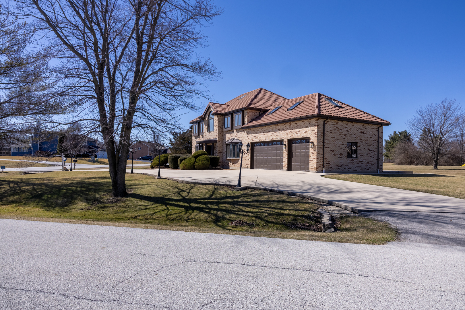 2658 E ROYAL RIDGE Drive, Crete, IL 60417