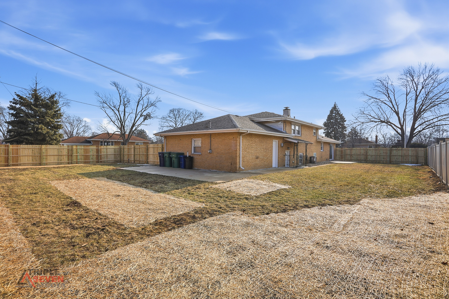 5500 W 83rd Place, Burbank, IL 60459