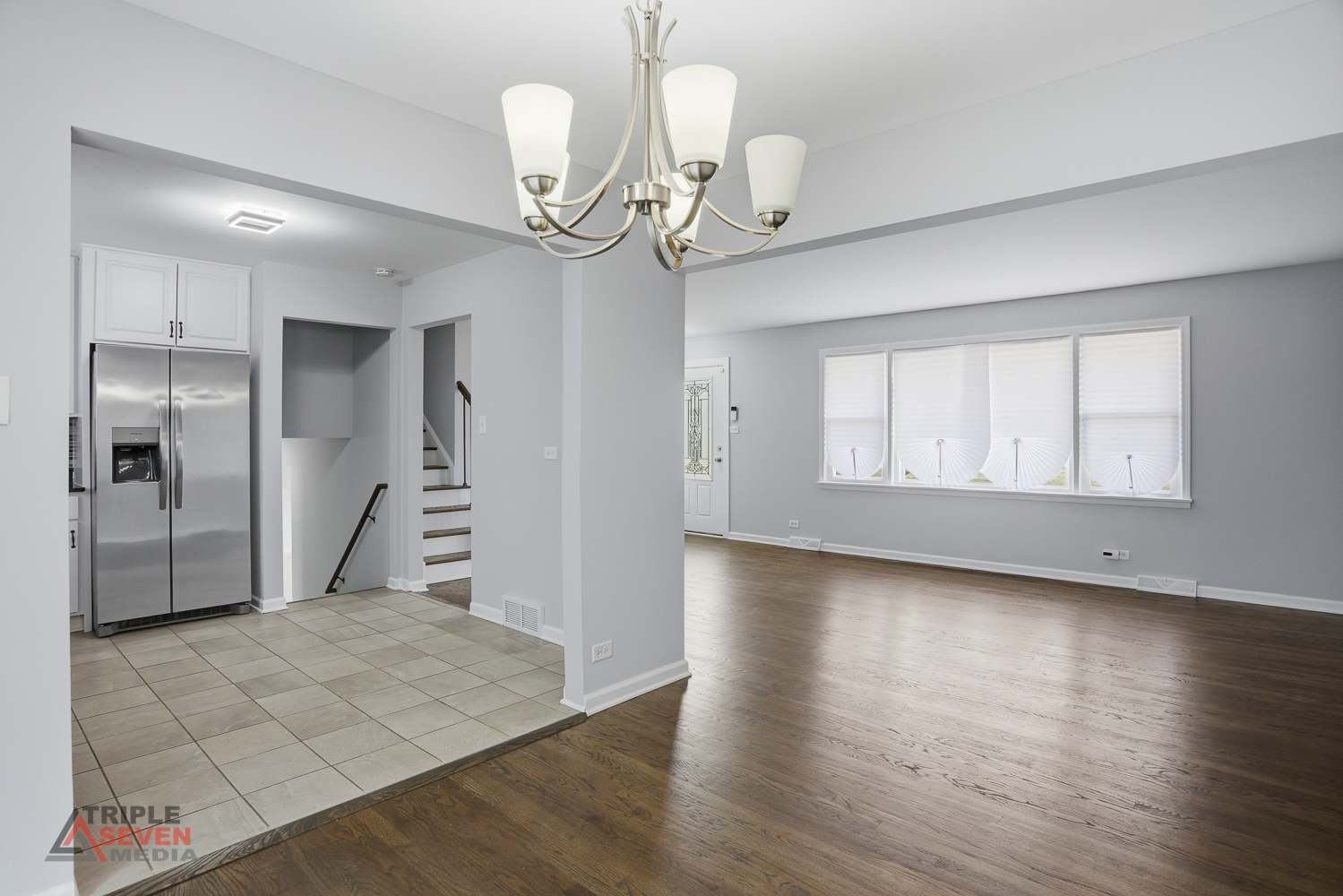 5500 W 83rd Place, Burbank, IL 60459