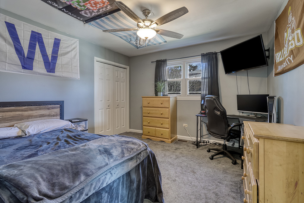 914 Somerset Acres, New Lenox, IL 60451