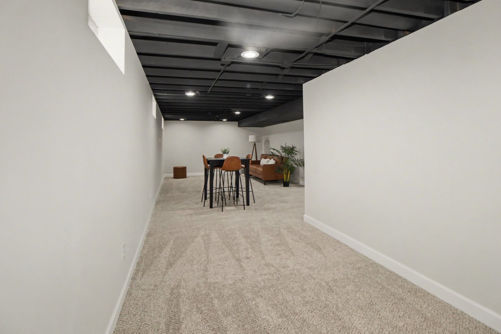 18263 Greenbay Avenue, Lansing, IL 60438