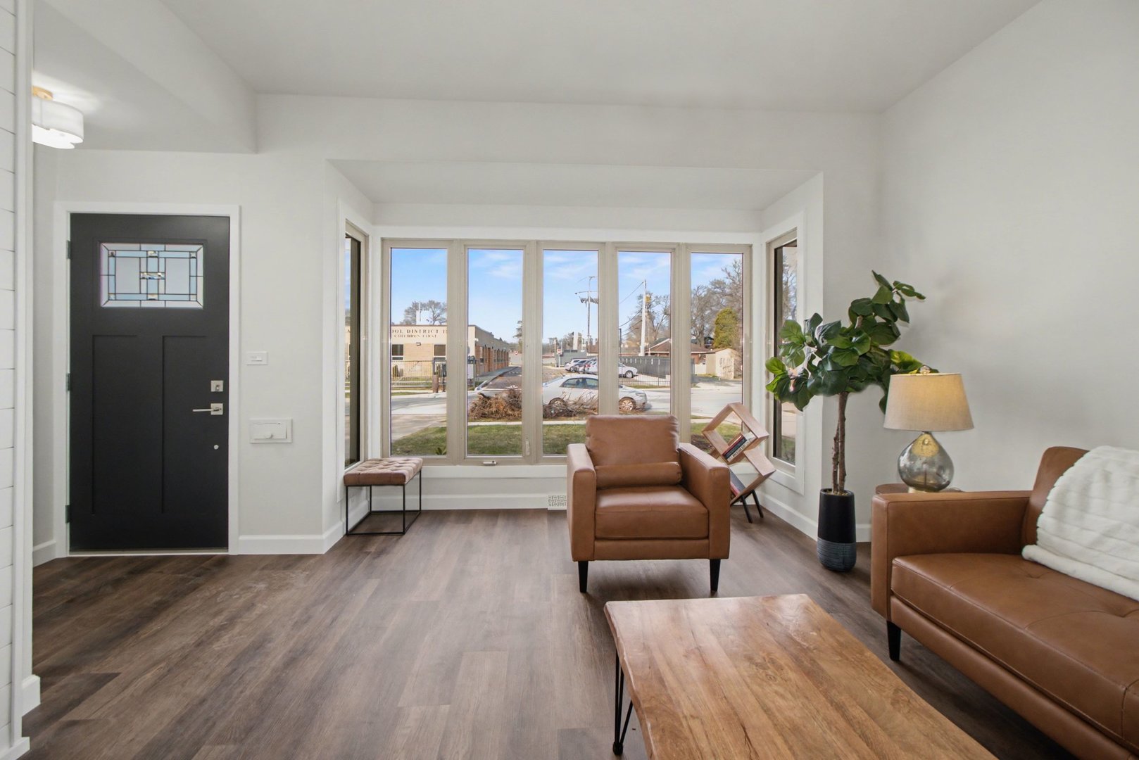 18263 Greenbay Avenue, Lansing, IL 60438