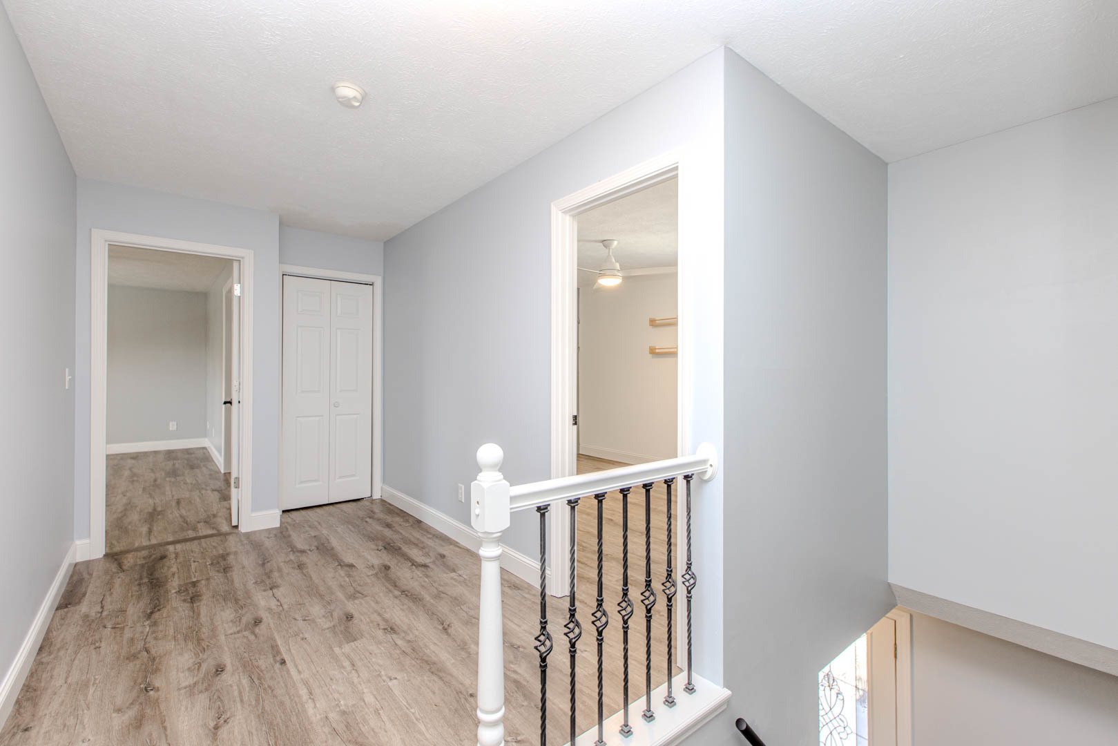 301 Lake Shore Circle, Bloomington, IL 61704