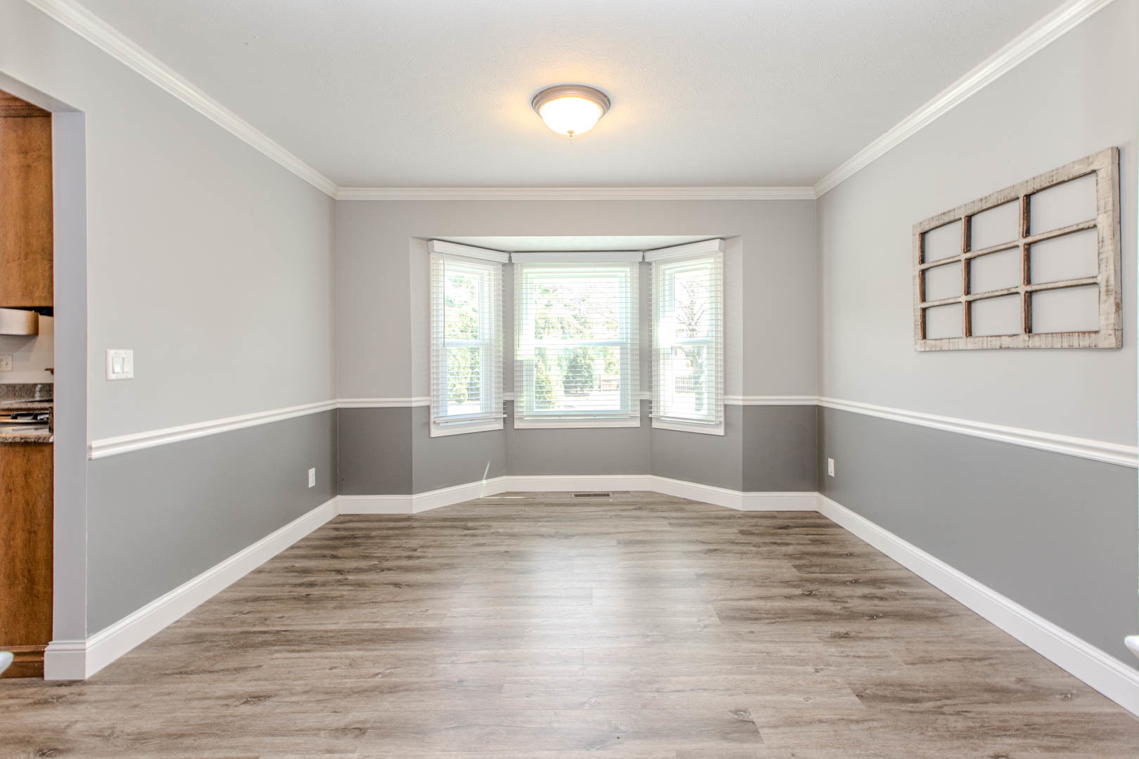 301 Lake Shore Circle, Bloomington, IL 61704