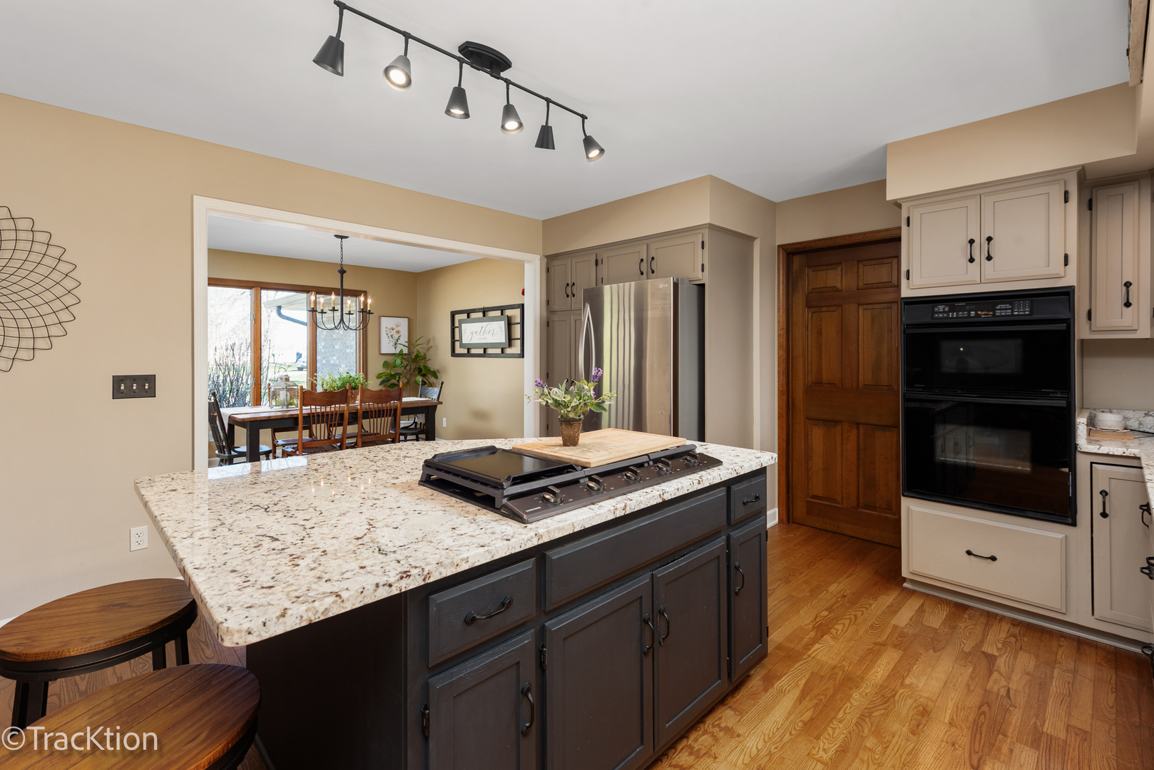 9596 Corneils Road, Bristol, IL 60512