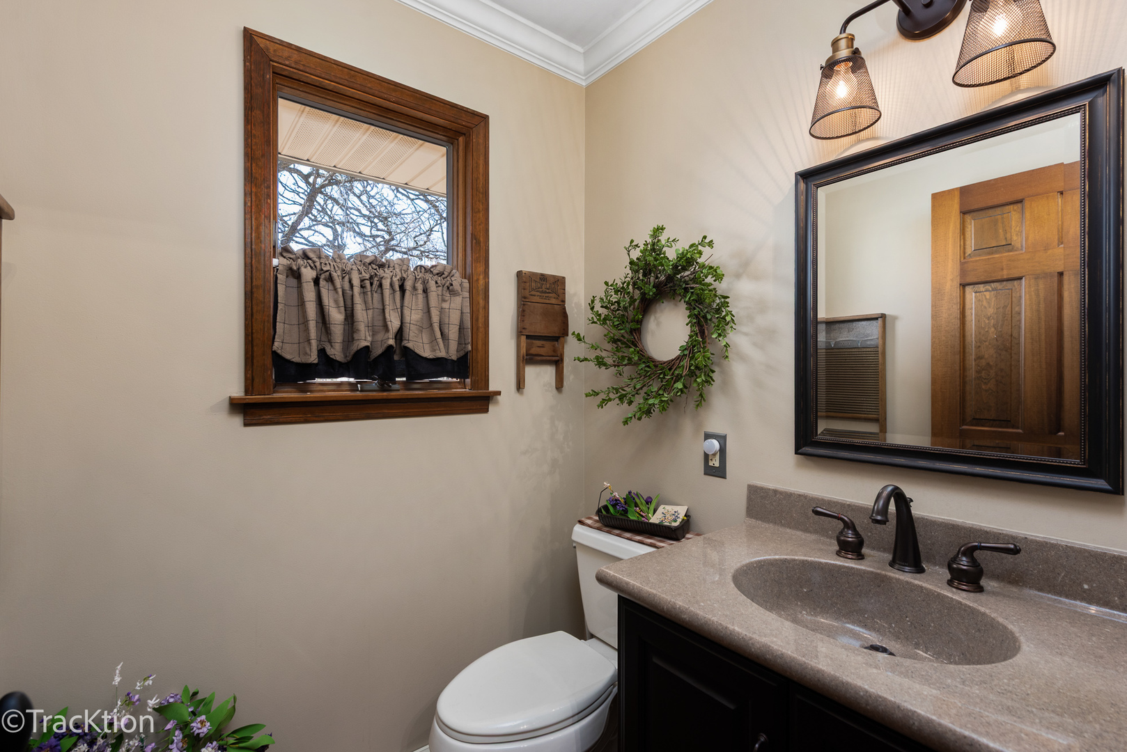 9596 Corneils Road, Bristol, IL 60512