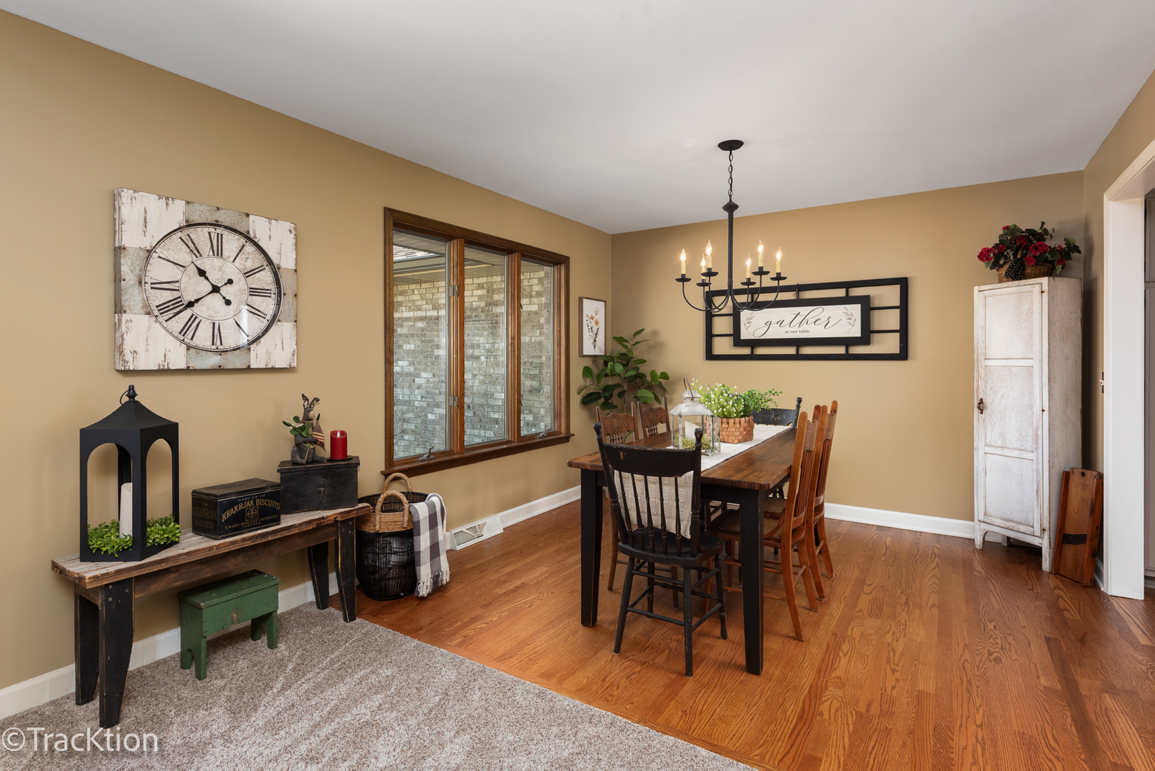 9596 Corneils Road, Bristol, IL 60512