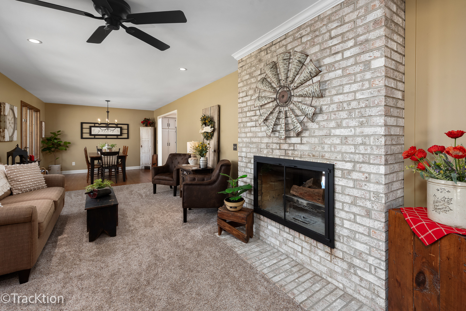 9596 Corneils Road, Bristol, IL 60512